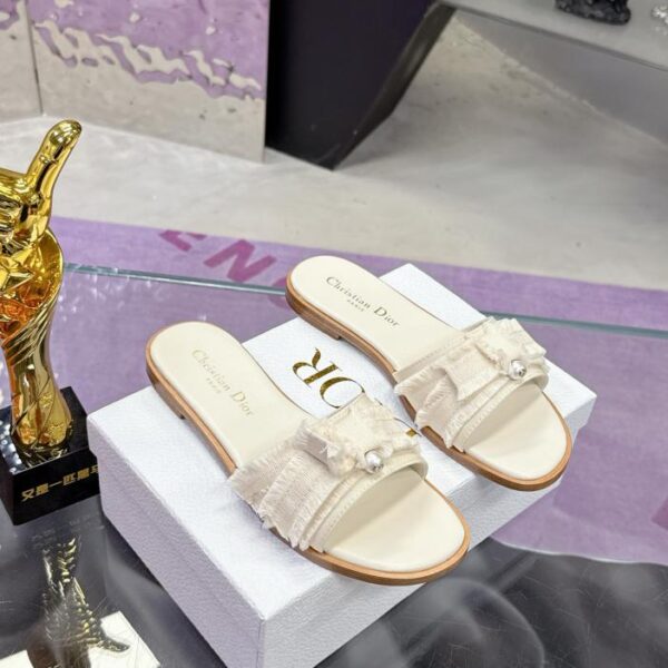 repliche,replica,perfette,siti di,affidabili,migliori siti,dove comprare,1:1,scarpe da ginnastica DIOR Primavera/Estate, nuove pantofole con punta aperta e testa rotonda in perle