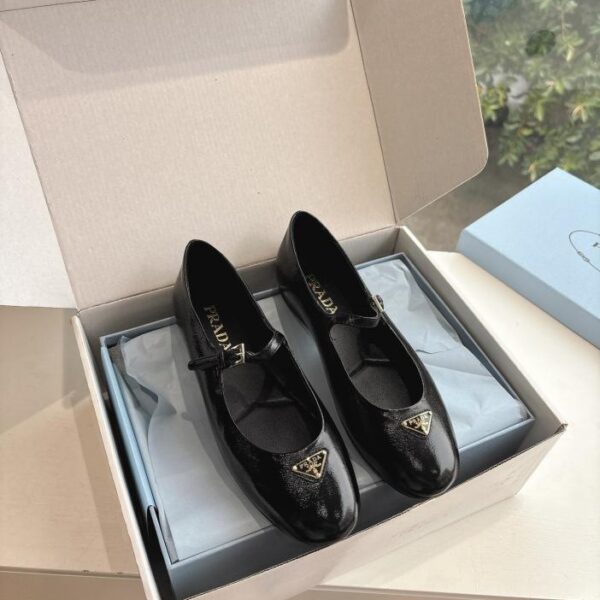 G887 PRADA, ultime novità per la primavera e l'estate, ballerine Mary Jane
