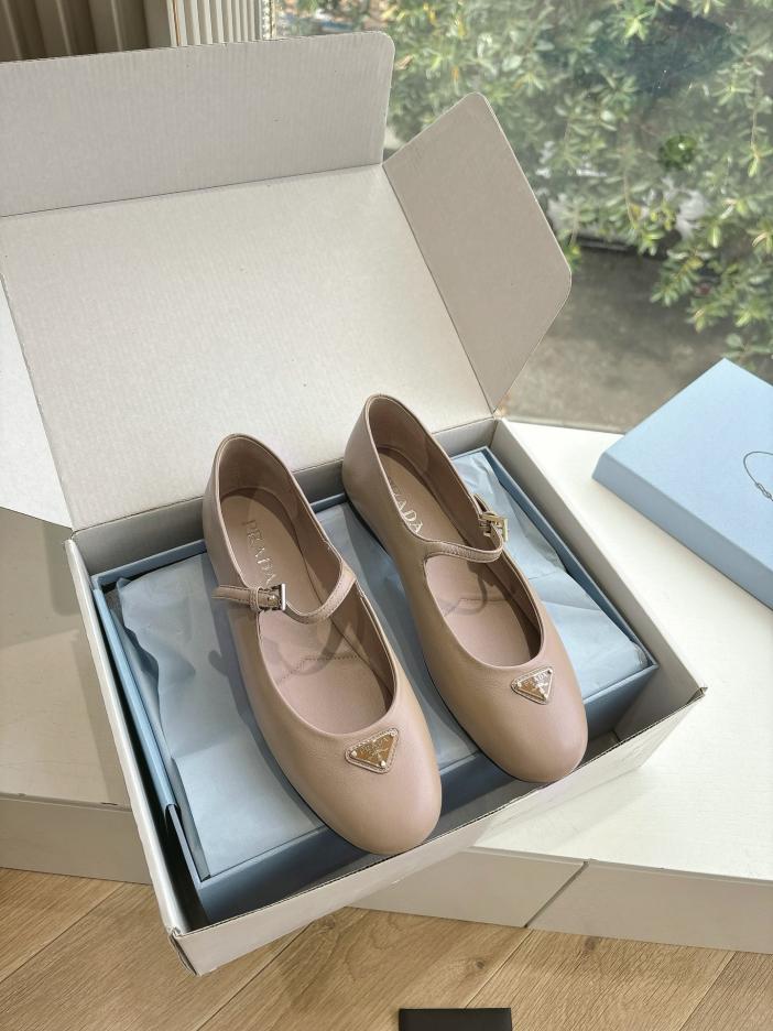 repliche,replica,perfette,siti di,affidabili,migliori siti,dove comprare,1:1,scarpe da ginnastica G887 PRADA, ultime novità per la primavera e l’estate, ballerine Mary Jane repliche,replica,perfette,siti di,affidabili,migliori siti,dove comprare,1:1,scarpe da ginnastica G887 PRADA, ultime novità per la primavera e l’estate, ballerine Mary Jane