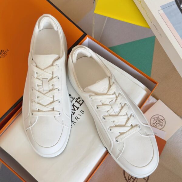 repliche,replica,perfette,siti di,affidabili,migliori siti,dove comprare,1:1,scarpe da ginnastica Versione top delle scarpe sportive per il tempo libero della serie Hermes Kid, scarpe da skateboard bianche