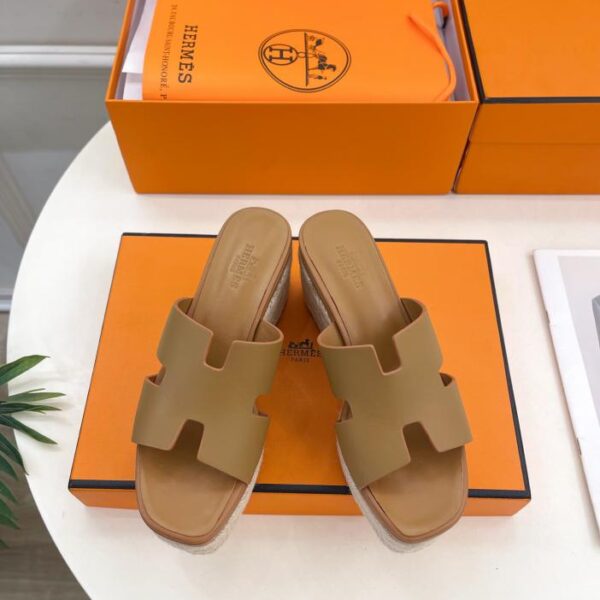repliche,replica,perfette,siti di,affidabili,migliori siti,dove comprare,1:1,scarpe da ginnastica Pantofole con zeppa e suola spessa in corda di canapa a forma di H, nuove per la primavera/estate di Hermès