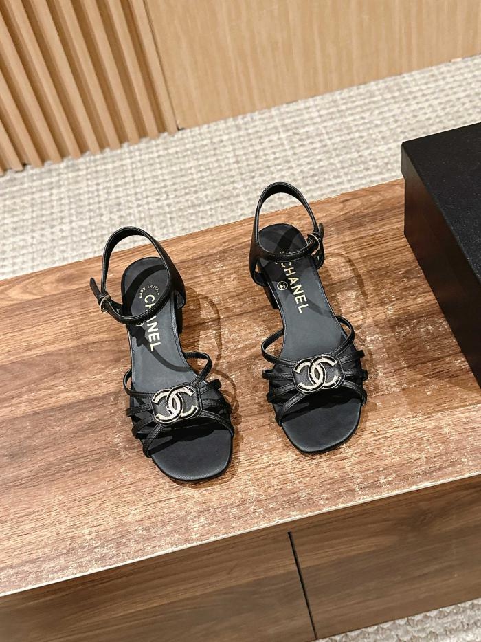 repliche,replica,perfette,siti di,affidabili,migliori siti,dove comprare,1:1,scarpe da ginnastica Nuovi sandali Chanel con tacco a blocco per la primavera e l’estate repliche,replica,perfette,siti di,affidabili,migliori siti,dove comprare,1:1,scarpe da ginnastica Nuovi sandali Chanel con tacco a blocco per la primavera e l’estate