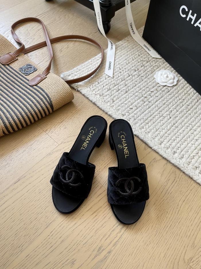 repliche,replica,perfette,siti di,affidabili,migliori siti,dove comprare,1:1,scarpe da ginnastica Serie di pantofole Chanel Early Spring New, versione top repliche,replica,perfette,siti di,affidabili,migliori siti,dove comprare,1:1,scarpe da ginnastica Serie di pantofole Chanel Early Spring New, versione top