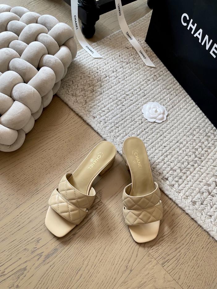 repliche,replica,perfette,siti di,affidabili,migliori siti,dove comprare,1:1,scarpe da ginnastica Nuove pantofole con tacco a blocco Chanel per l’inizio della primavera, versione top repliche,replica,perfette,siti di,affidabili,migliori siti,dove comprare,1:1,scarpe da ginnastica Nuove pantofole con tacco a blocco Chanel per l’inizio della primavera, versione top