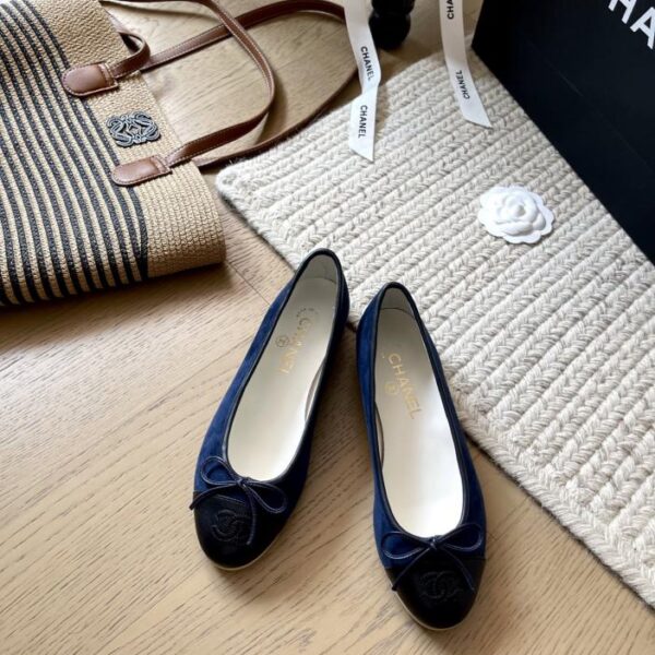 repliche,replica,perfette,siti di,affidabili,migliori siti,dove comprare,1:1,scarpe da ginnastica Le classiche scarpette da ballo Chanel in nuovi colori, versione top
