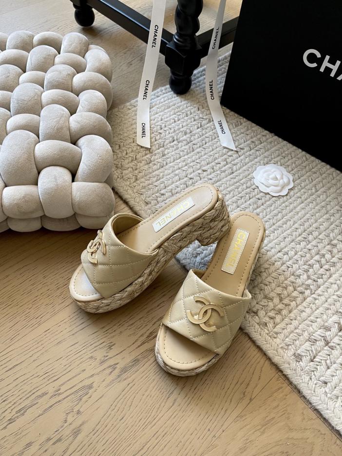 repliche,replica,perfette,siti di,affidabili,migliori siti,dove comprare,1:1,scarpe da ginnastica Pantofole Chanel con suola spessa intrecciata, nuove di zecca, versione top, altezza aumentata di 6 cm repliche,replica,perfette,siti di,affidabili,migliori siti,dove comprare,1:1,scarpe da ginnastica Pantofole Chanel con suola spessa intrecciata, nuove di zecca, versione top, altezza aumentata di 6 cm