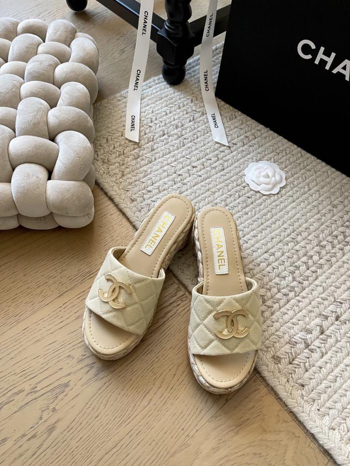 repliche,replica,perfette,siti di,affidabili,migliori siti,dove comprare,1:1,scarpe da ginnastica Pantofole Chanel con suola spessa intrecciata, nuove di zecca, versione top, altezza aumentata di 6 cm repliche,replica,perfette,siti di,affidabili,migliori siti,dove comprare,1:1,scarpe da ginnastica Pantofole Chanel con suola spessa intrecciata, nuove di zecca, versione top, altezza aumentata di 6 cm