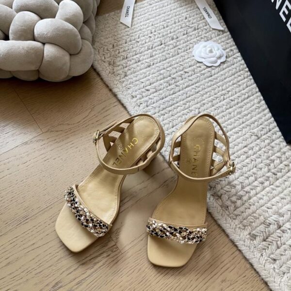 repliche,replica,perfette,siti di,affidabili,migliori siti,dove comprare,1:1,scarpe da ginnastica Sandali con tacco a blocco Chanel per l’inizio della primavera, versione top
