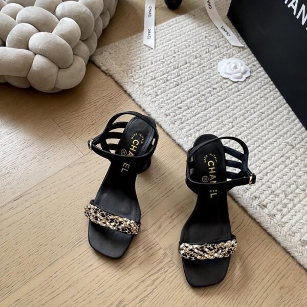 repliche,replica,perfette,siti di,affidabili,migliori siti,dove comprare,1:1,scarpe da ginnastica Sandali con tacco a blocco Chanel per l’inizio della primavera, versione top