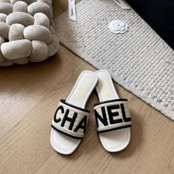 repliche,replica,perfette,siti di,affidabili,migliori siti,dove comprare,1:1,scarpe da ginnastica Serie di pantofole Chanel Early Spring New, versione top