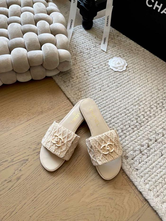 repliche,replica,perfette,siti di,affidabili,migliori siti,dove comprare,1:1,scarpe da ginnastica Le nuove pantofole con fibbia per borsa da scuola di Chanel per l’inizio della primavera repliche,replica,perfette,siti di,affidabili,migliori siti,dove comprare,1:1,scarpe da ginnastica Le nuove pantofole con fibbia per borsa da scuola di Chanel per l’inizio della primavera