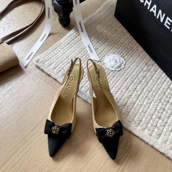 repliche,replica,perfette,siti di,affidabili,migliori siti,dove comprare,1:1,scarpe da ginnastica Scarpe con tacco alto Chanel, nuova serie di scarpe primaverili, versione top
