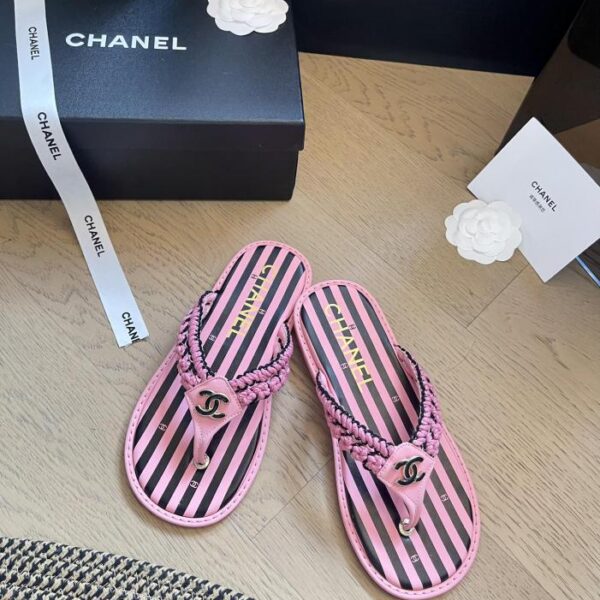 repliche,replica,perfette,siti di,affidabili,migliori siti,dove comprare,1:1,scarpe da ginnastica Infradito Chanel in tessuto piatto, versione top