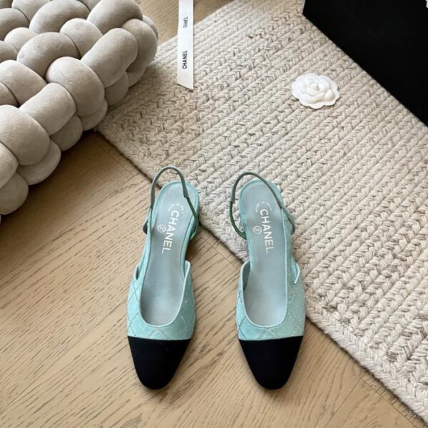 repliche,replica,perfette,siti di,affidabili,migliori siti,dove comprare,1:1,scarpe da ginnastica Nuova versione Chanel dei sandali slingback, versione top