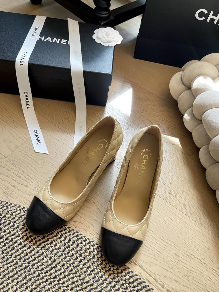 repliche,replica,perfette,siti di,affidabili,migliori siti,dove comprare,1:1,scarpe da ginnastica Nuove scarpe Chanel con tacco a blocco repliche,replica,perfette,siti di,affidabili,migliori siti,dove comprare,1:1,scarpe da ginnastica Nuove scarpe Chanel con tacco a blocco