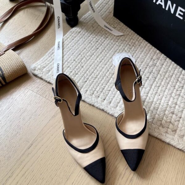 repliche,replica,perfette,siti di,affidabili,migliori siti,dove comprare,1:1,scarpe da ginnastica Chanel, nuova versione primavera dei tacchi alti con perle
