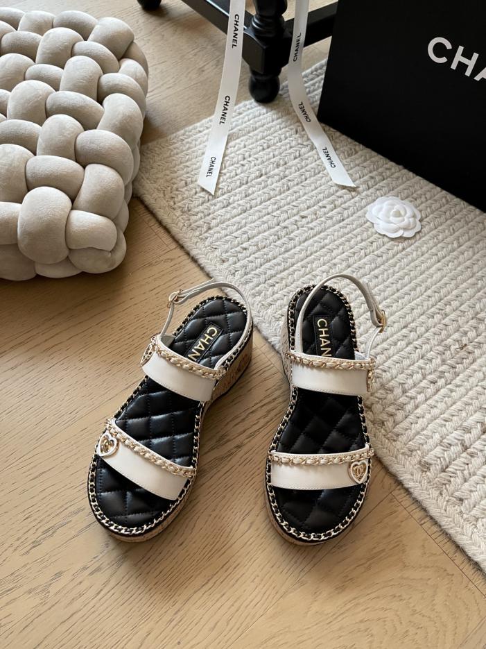 repliche,replica,perfette,siti di,affidabili,migliori siti,dove comprare,1:1,scarpe da ginnastica Sandali con catena Chanel Early Spring, nuova serie, versione top repliche,replica,perfette,siti di,affidabili,migliori siti,dove comprare,1:1,scarpe da ginnastica Sandali con catena Chanel Early Spring, nuova serie, versione top