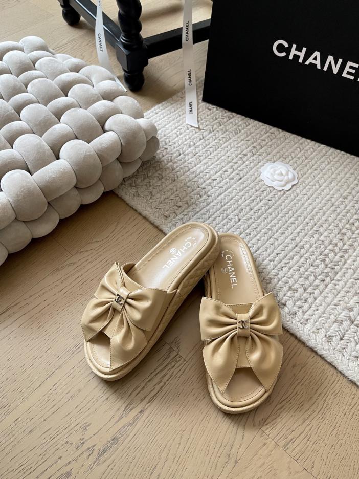 repliche,replica,perfette,siti di,affidabili,migliori siti,dove comprare,1:1,scarpe da ginnastica Nuove pantofole Chanel con suola spessa e fiocco per l’inizio della primavera, versione top repliche,replica,perfette,siti di,affidabili,migliori siti,dove comprare,1:1,scarpe da ginnastica Nuove pantofole Chanel con suola spessa e fiocco per l’inizio della primavera, versione top