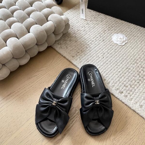 repliche,replica,perfette,siti di,affidabili,migliori siti,dove comprare,1:1,scarpe da ginnastica Nuove pantofole Chanel con suola spessa e fiocco per l’inizio della primavera, versione top