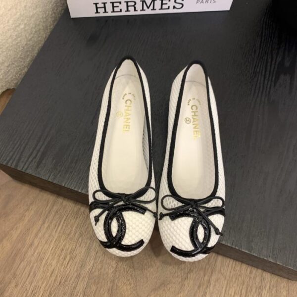 repliche,replica,perfette,siti di,affidabili,migliori siti,dove comprare,1:1,scarpe da ginnastica Sandali Chanel, versione originale