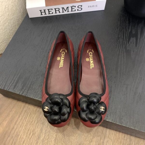 repliche,replica,perfette,siti di,affidabili,migliori siti,dove comprare,1:1,scarpe da ginnastica Sandali Chanel, versione originale
