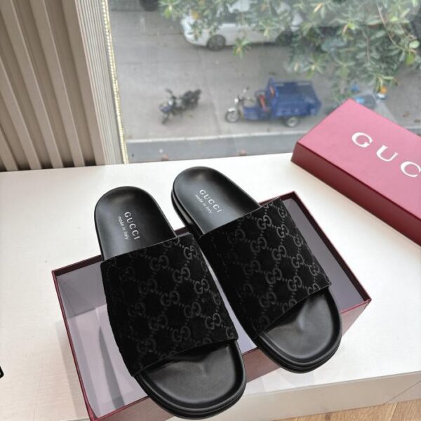 repliche,replica,perfette,siti di,affidabili,migliori siti,dove comprare,1:1,scarpe da ginnastica G335 versione top GUCCI pantofole da donna con suola spessa e mules chiuse