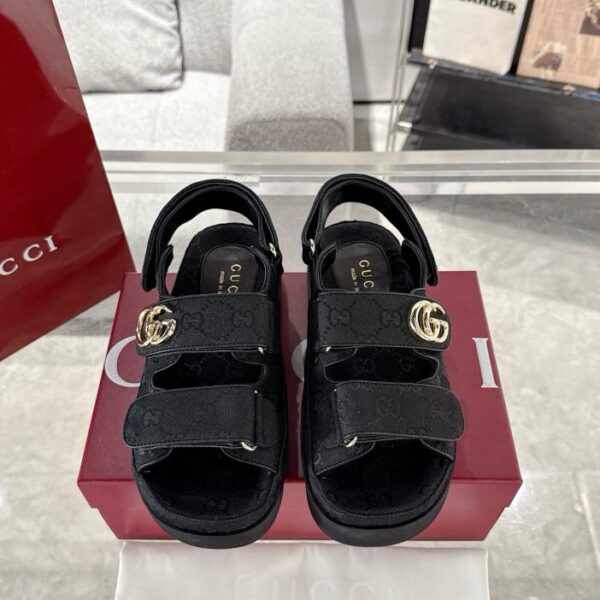 repliche,replica,perfette,siti di,affidabili,migliori siti,dove comprare,1:1,scarpe da ginnastica Sandali con velcro Gucci Double G da donna