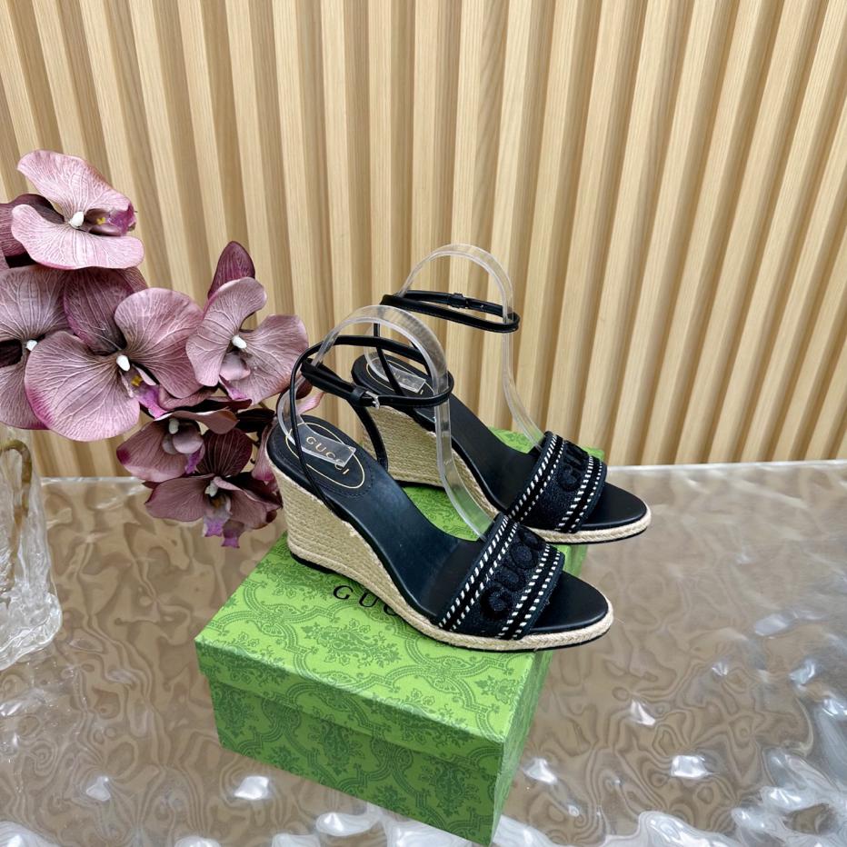 repliche,replica,perfette,siti di,affidabili,migliori siti,dove comprare,1:1,scarpe da ginnastica Nuove espadrillas in denim con applicazioni ricamate GUCCI Paris Spring Ines repliche,replica,perfette,siti di,affidabili,migliori siti,dove comprare,1:1,scarpe da ginnastica Nuove espadrillas in denim con applicazioni ricamate GUCCI Paris Spring Ines