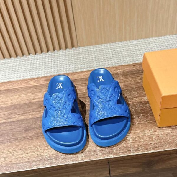 Ciabatte da spiaggia casual estive Louis Vuitton, nuove