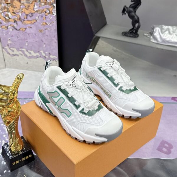 Scarpe sportive casual della serie Runner Tatic di Louis Vuitton, versione top delle scarpe da corsa