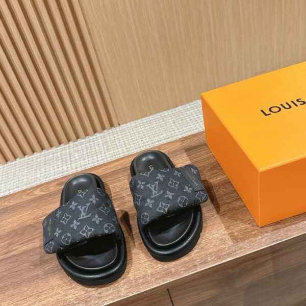 repliche,replica,perfette,siti di,affidabili,migliori siti,dove comprare,1:1,scarpe da ginnastica [Versione aggiornata] Pantofole Louis Vuitton