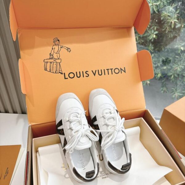 repliche,replica,perfette,siti di,affidabili,migliori siti,dove comprare,1:1,scarpe da ginnastica Scarpe da ginnastica Louis Vuitton Footprint Soccer Ballet