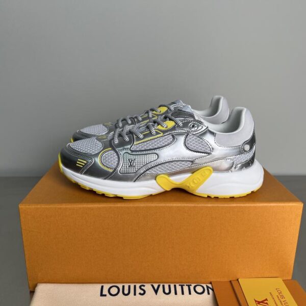 repliche,replica,perfette,siti di,affidabili,migliori siti,dove comprare,1:1,scarpe da ginnastica [Versione superiore] Louis Vuitton Primavera ed Estate Ultimi modelli Olympia Series Coppie Silver Horn King Scarpe sportive casual Scarpe da corsa
