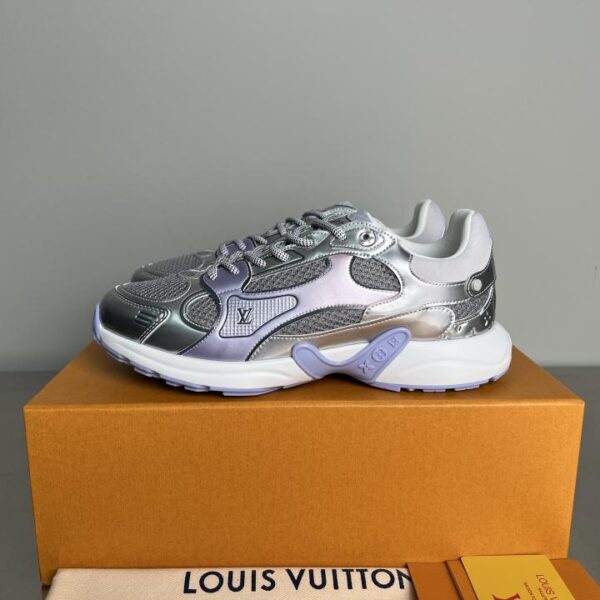 repliche,replica,perfette,siti di,affidabili,migliori siti,dove comprare,1:1,scarpe da ginnastica [Versione superiore] Louis Vuitton Primavera ed Estate Ultimi modelli Olympia Series Coppie Silver Horn King Scarpe sportive casual Scarpe da corsa