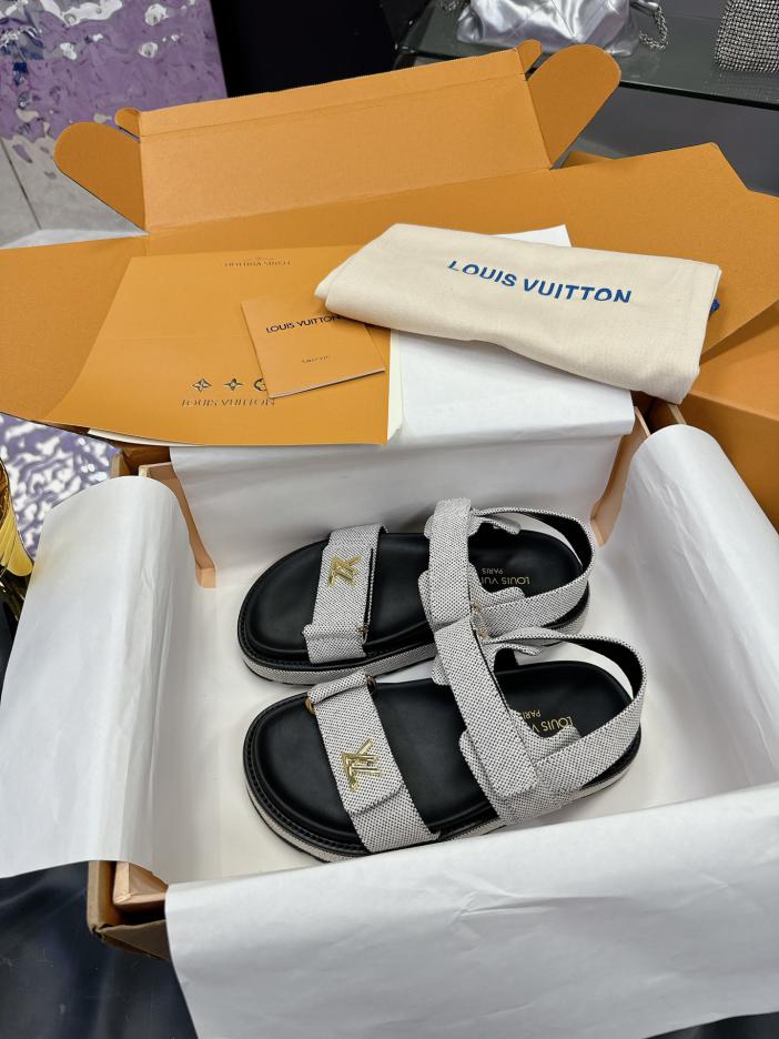 repliche,replica,perfette,siti di,affidabili,migliori siti,dove comprare,1:1,scarpe da ginnastica Nuovi sandali da donna Louis Vuitton SUNSET COMFORT, sandali piatti repliche,replica,perfette,siti di,affidabili,migliori siti,dove comprare,1:1,scarpe da ginnastica Nuovi sandali da donna Louis Vuitton SUNSET COMFORT, sandali piatti