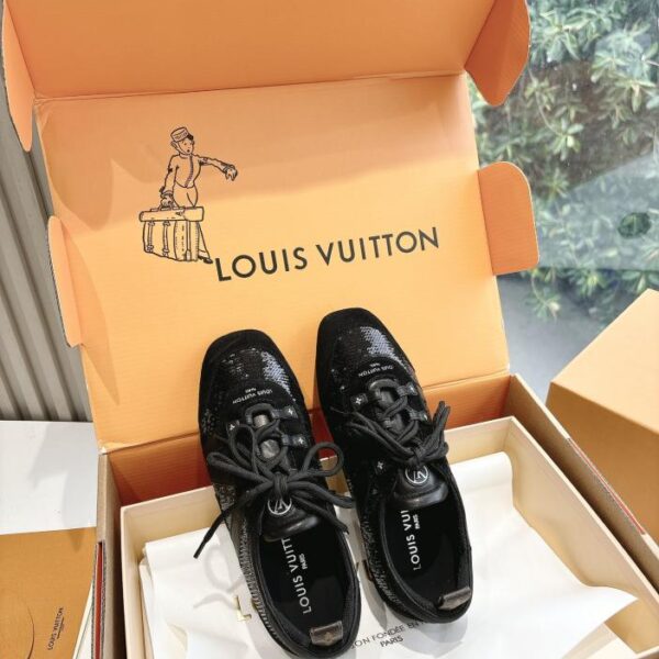 repliche,replica,perfette,siti di,affidabili,migliori siti,dove comprare,1:1,scarpe da ginnastica Scarpe da ginnastica Louis Vuitton Footprint Soccer Ballet