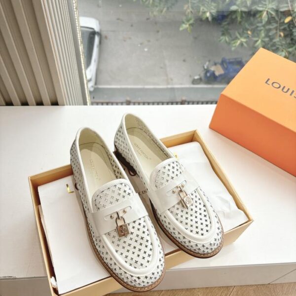 repliche,replica,perfette,siti di,affidabili,migliori siti,dove comprare,1:1,scarpe da ginnastica G391 versione top Louis Vuitton x TM 6AM Takashi Murakami pantofole piatte con marchio condiviso
