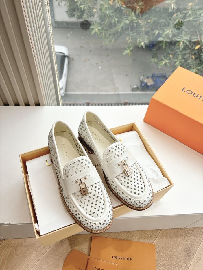 repliche,replica,perfette,siti di,affidabili,migliori siti,dove comprare,1:1,scarpe da ginnastica G391 versione top Louis Vuitton x TM 6AM Takashi Murakami pantofole piatte con marchio condiviso repliche,replica,perfette,siti di,affidabili,migliori siti,dove comprare,1:1,scarpe da ginnastica G391 versione top Louis Vuitton x TM 6AM Takashi Murakami pantofole piatte con marchio condiviso