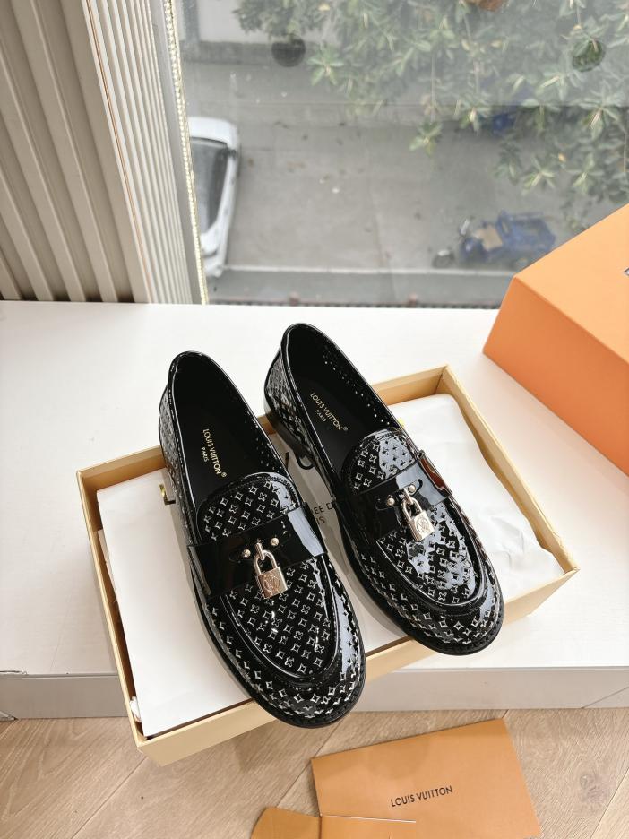 repliche,replica,perfette,siti di,affidabili,migliori siti,dove comprare,1:1,scarpe da ginnastica G391, versione top, pantofole piatte Louis Vuitton x TM 6AM Takashi Murakami con marchio condiviso repliche,replica,perfette,siti di,affidabili,migliori siti,dove comprare,1:1,scarpe da ginnastica G391, versione top, pantofole piatte Louis Vuitton x TM 6AM Takashi Murakami con marchio condiviso