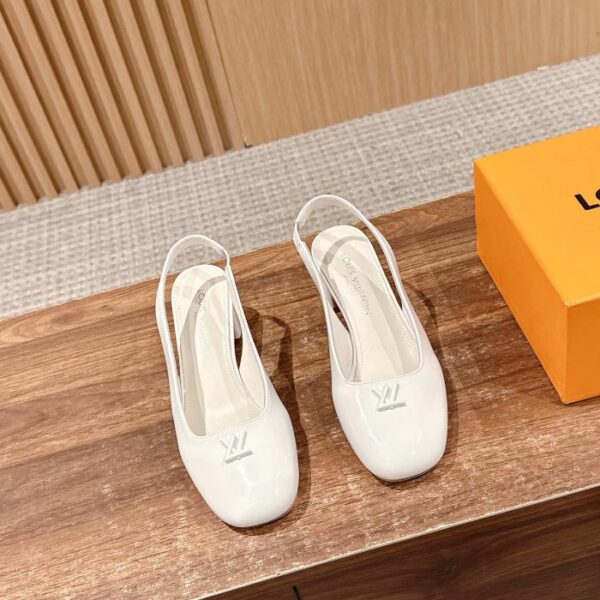 repliche,replica,perfette,siti di,affidabili,migliori siti,dove comprare,1:1,scarpe da ginnastica Sandali Mary Jane Louis Vuitton nuovi con tacco spesso e cava, colore vecchio, scarpe singole