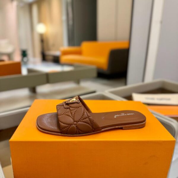 repliche,replica,perfette,siti di,affidabili,migliori siti,dove comprare,1:1,scarpe da ginnastica Pantofole della serie ufficiale Louis Vuitton