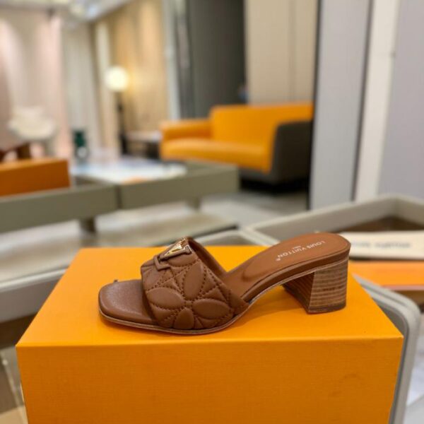 repliche,replica,perfette,siti di,affidabili,migliori siti,dove comprare,1:1,scarpe da ginnastica Pantofole della serie ufficiale Louis Vuitton