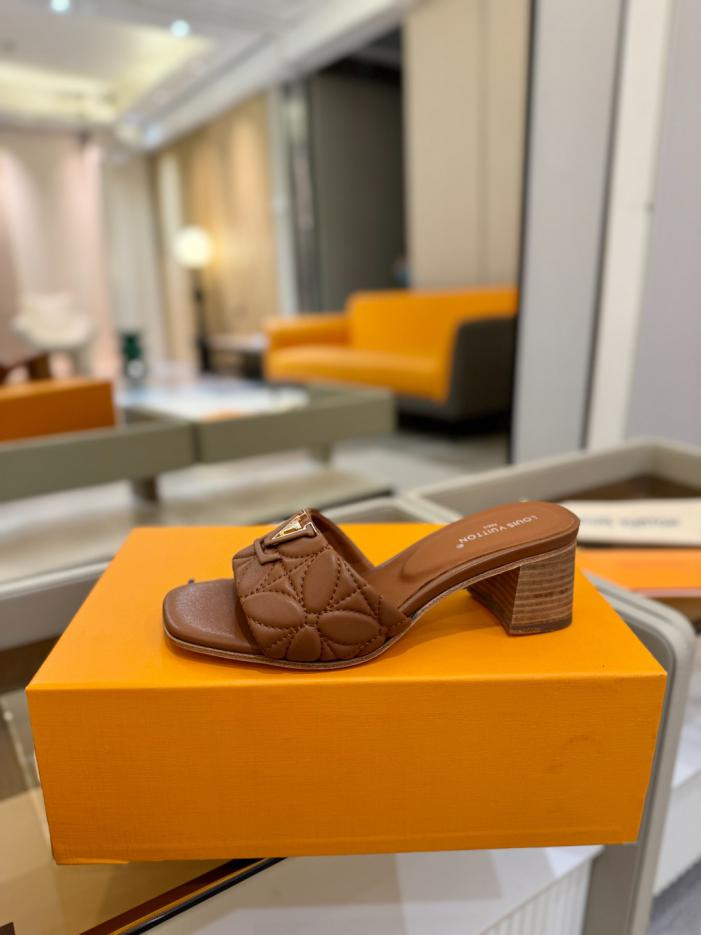 repliche,replica,perfette,siti di,affidabili,migliori siti,dove comprare,1:1,scarpe da ginnastica Pantofole della serie ufficiale Louis Vuitton repliche,replica,perfette,siti di,affidabili,migliori siti,dove comprare,1:1,scarpe da ginnastica Pantofole della serie ufficiale Louis Vuitton