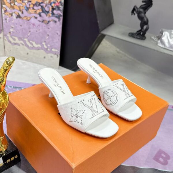 repliche,replica,perfette,siti di,affidabili,migliori siti,dove comprare,1:1,scarpe da ginnastica Pantofole Louis Vuitton Early Spring New Arrivals Top Edition