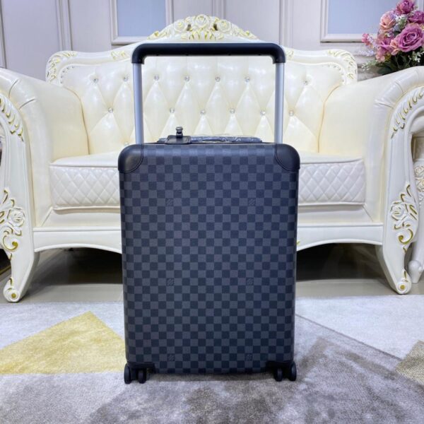repliche,replica,perfette,siti di,affidabili,migliori siti,dove comprare,1:1,scarpe da ginnastica Valigia trolley/borsa da viaggio Louis Vuitton di alta qualità in pelle cangiante con ruote universali con serratura personalizzata da 20 pollici (DH6XH)