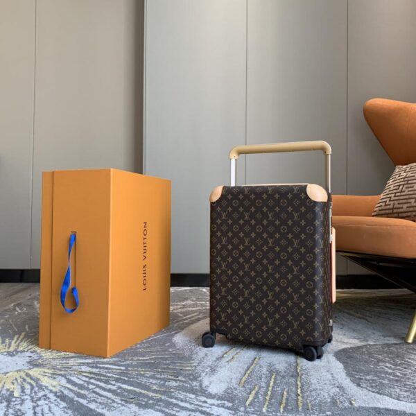 repliche,replica,perfette,siti di,affidabili,migliori siti,dove comprare,1:1,scarpe da ginnastica Valigia trolley/borsa da viaggio Louis Vuitton di alta qualità, in pelle con cambio colore, con serratura personalizzata, ruota universale da 20 pollici (RMBNX)