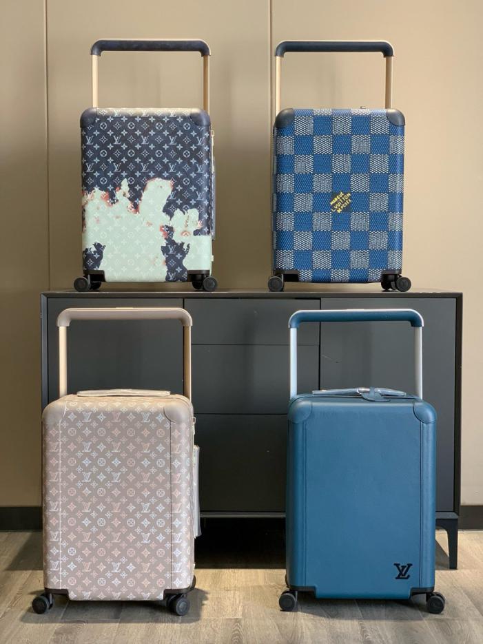 repliche,replica,perfette,siti di,affidabili,migliori siti,dove comprare,1:1,scarpe da ginnastica Trolley da cabina/da viaggio HORIZON a quattro ruote, rivestito in pelle, versione Premium da 55 cm, con lucchetto, 20 pollici (BESM6) repliche,replica,perfette,siti di,affidabili,migliori siti,dove comprare,1:1,scarpe da ginnastica Trolley da cabina/da viaggio HORIZON a quattro ruote, rivestito in pelle, versione Premium da 55 cm, con lucchetto, 20 pollici (BESM6)