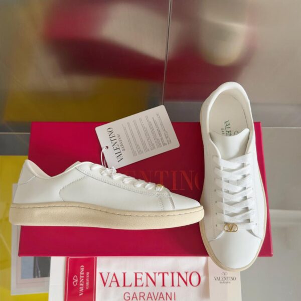 repliche,replica,perfette,siti di,affidabili,migliori siti,dove comprare,1:1,scarpe da ginnastica Scarpe sportive casual Valentino Royco serie cherry cat bianche, modello top, stile coppia (L8SWP)