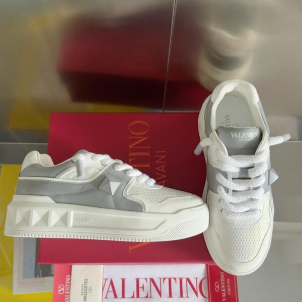 repliche,replica,perfette,siti di,affidabili,migliori siti,dove comprare,1:1,scarpe da ginnastica VALENTINO PinkPp Scarpe con lacci spessi in edizione limitata, scarpe sportive casual con suola spessa, versione top, edizione per coppie (WLOXZ)