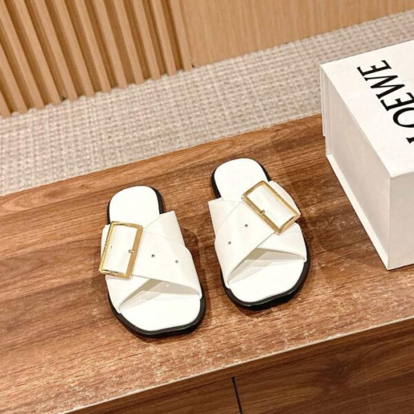 repliche,replica,perfette,siti di,affidabili,migliori siti,dove comprare,1:1,scarpe da ginnastica Pantofole piatte con cinturino incrociato della serie Early Spring di Loewe (PMCGS)